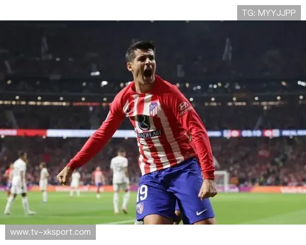 皇马贝林厄姆禁区插上与补射练习加强 皇马贝林厄姆禁区插上与补射练习加强