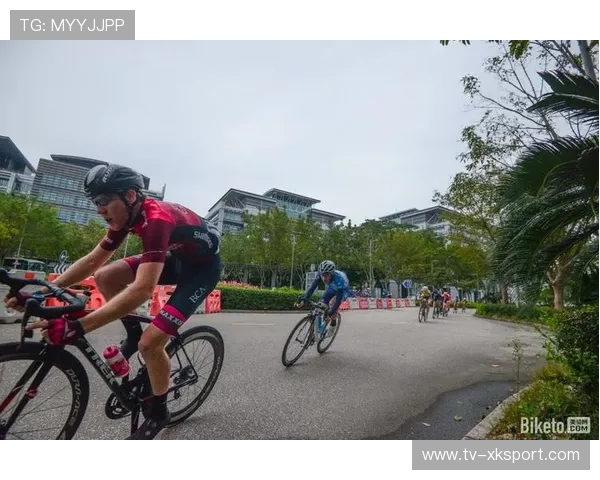 “一带一路”国家驻华使节自行车系列赛在四川乐山大渡河畔盛大启幕——携手共绘丝路新篇章