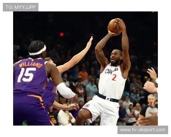 快船末段罚球稳,关键分不丢 快船末段罚球稳,关键分不丢